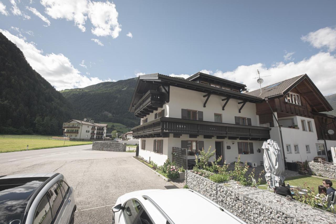 Village Charme Molini di Tures Exterior photo